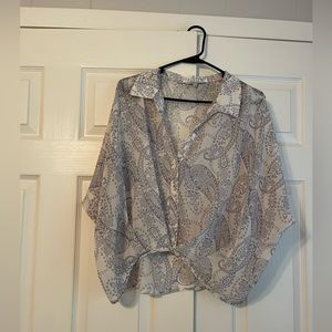 Women’s blouse